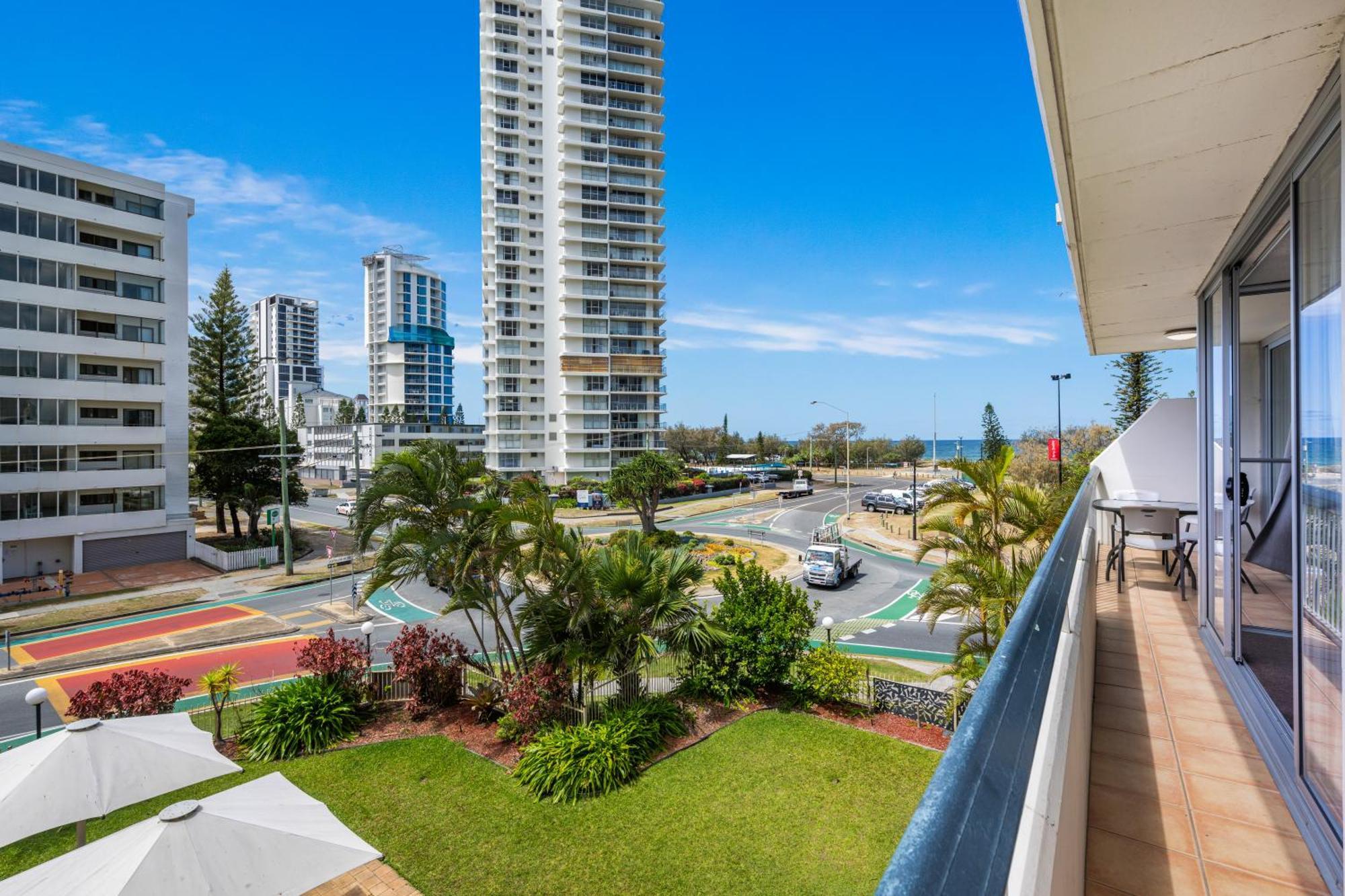Hi Ho Beach Apartments On Broadbeach Gold Coast Exterior foto